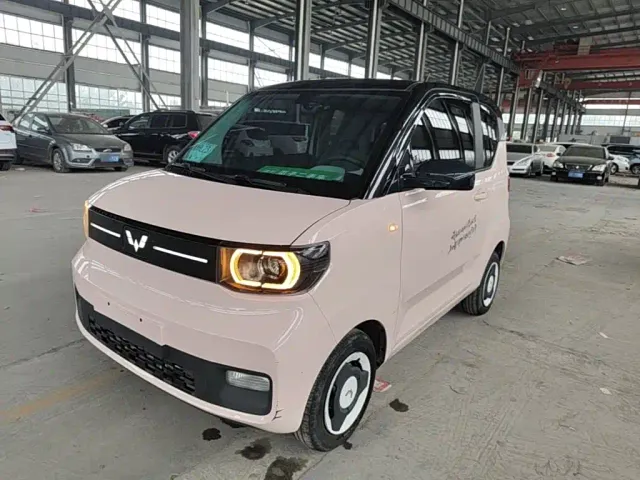 Фотография автомобиля — Wuling Hongguang Mini EV