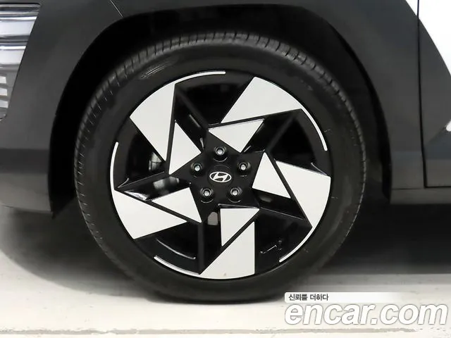 Hyundai Kona SX2 — Фото автомобиля 5