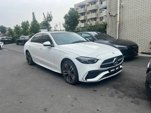 Mercedes-Benz Mercedes-Benz C-Class New Energy 2023 C 350 eL — Фото автомобиля 3
