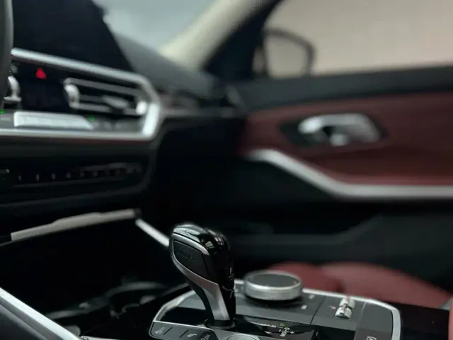 BMW 3 Series — Фото автомобиля 13