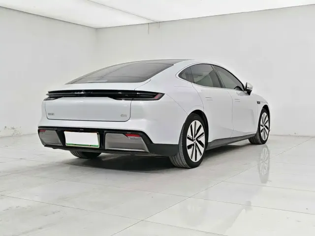 Geely Galaxy Galaxy E8 2024 550km RWD MAX — Фото автомобиля 5