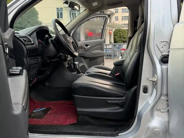 Isuzu Lingtuo — Фото автомобиля 8