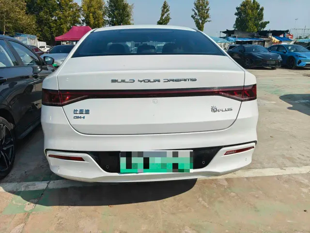 BYD Qin PLUS — Фото автомобиля 8