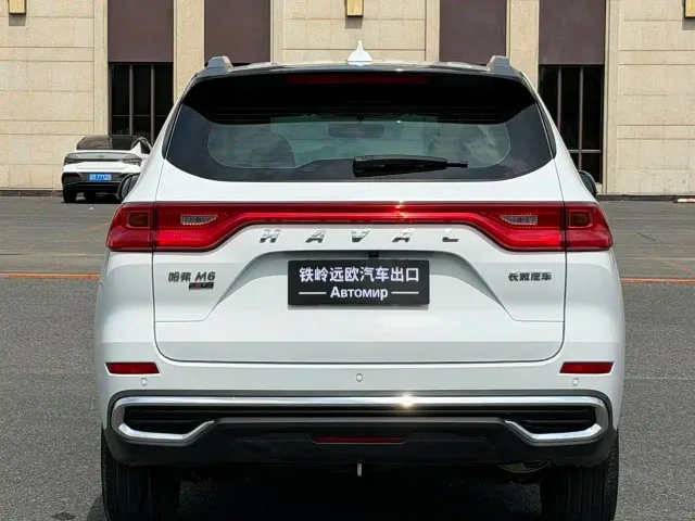Haval M6 — Фото автомобиля 5