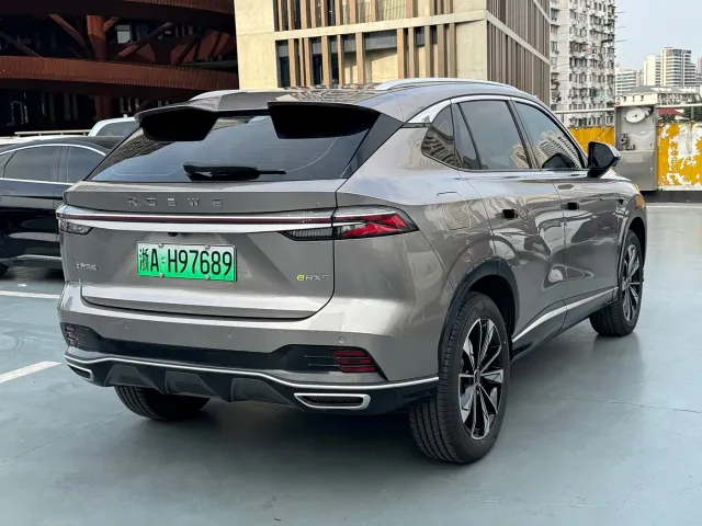 Roewe RX5 — Фото автомобиля 3