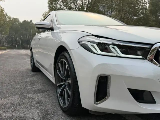 BMW 6 Series Gran Turismo — Фото автомобиля 21