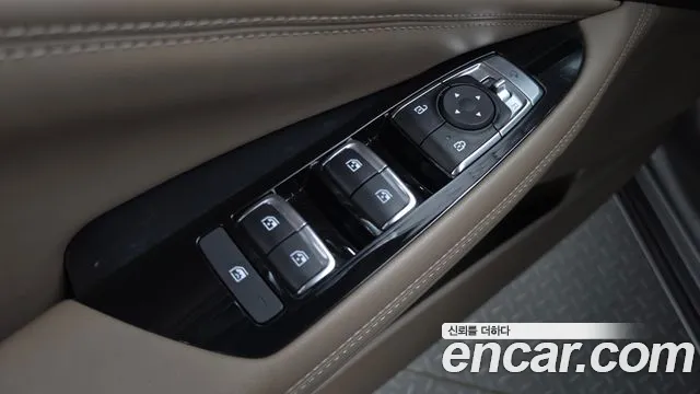 Kia K8 K8 Hybrid — Фото автомобиля 30