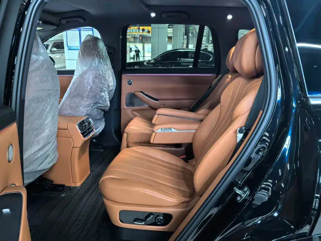 Aito M7 — Фото автомобиля 11