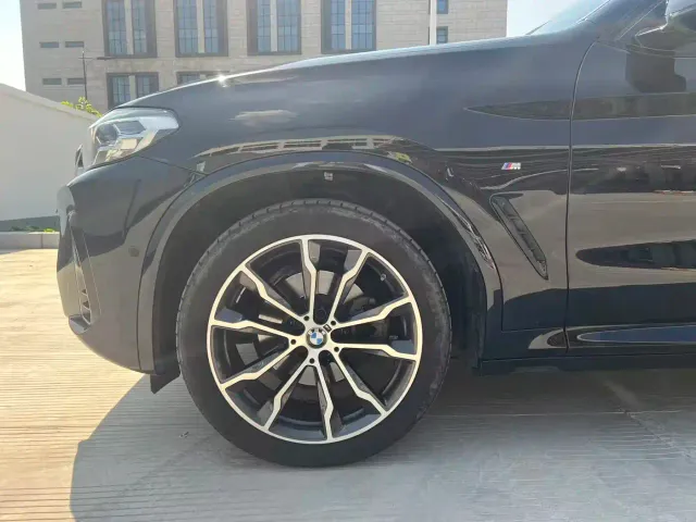 BMW X3 — Фото автомобиля 3