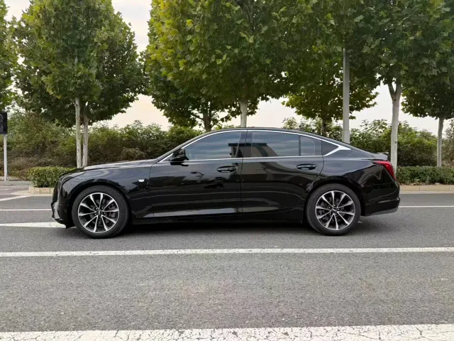 Cadillac CT5 — Фото автомобиля 4