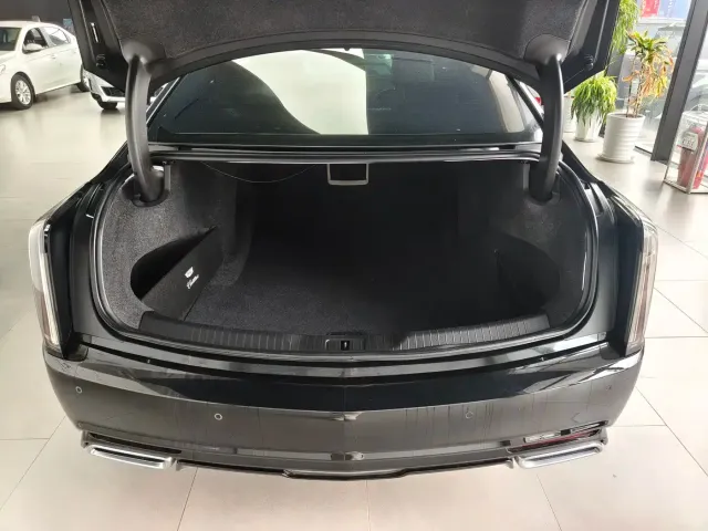 Cadillac CT6 — Фото автомобиля 13