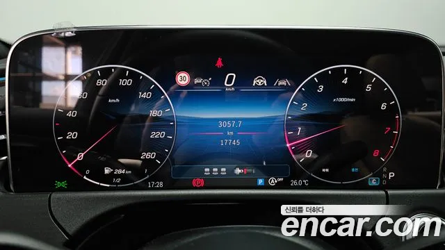 Mercedes-Benz E-Class — Фото автомобиля 8