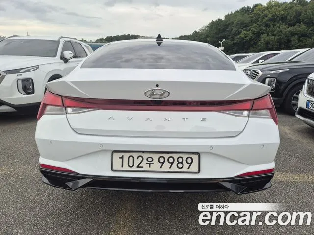 Hyundai Avante CN7 — Фото автомобиля 5
