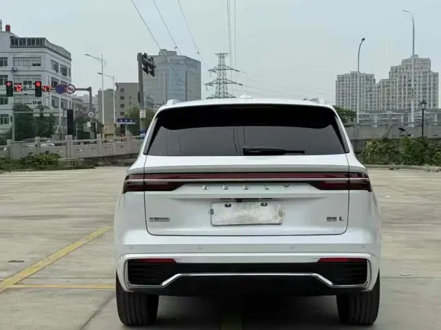 Geely Xingyue L — Фото автомобиля 8