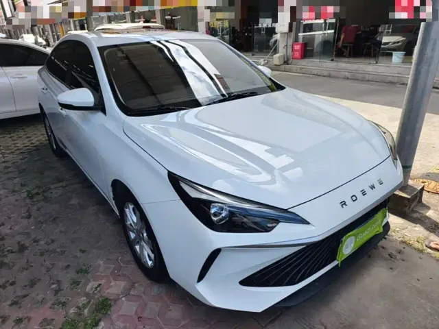Roewe i5 — Фото автомобиля 3