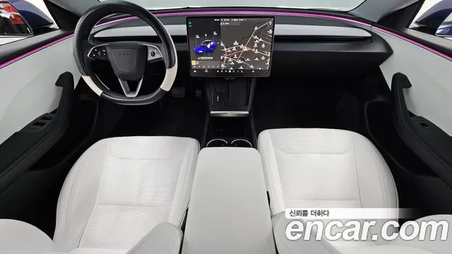 Tesla Model 3 — Фото автомобиля 7