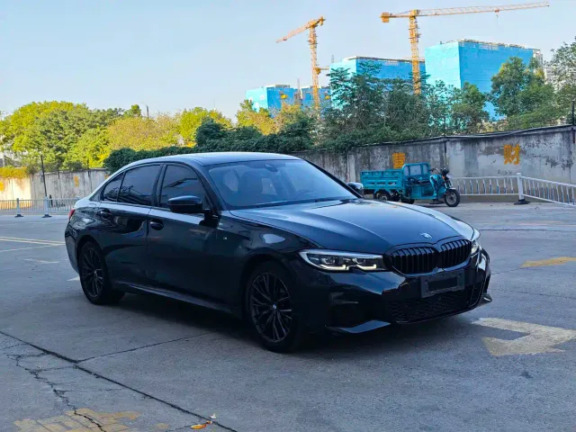 BMW 3 Series — Фото автомобиля 3