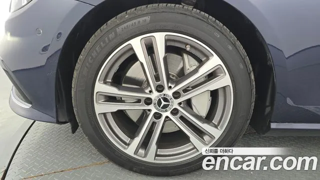 Mercedes-Benz E-Class E-класс W213 E350 4MATIC Avantgarde — Фото автомобиля 5