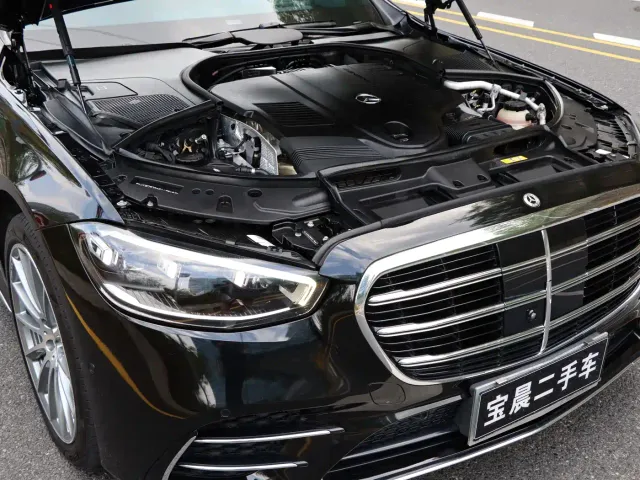 Mercedes-Benz S-Class — Фото автомобиля 10