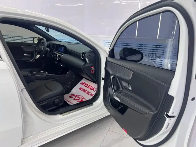 Mercedes-Benz A-Class — Фото автомобиля 18