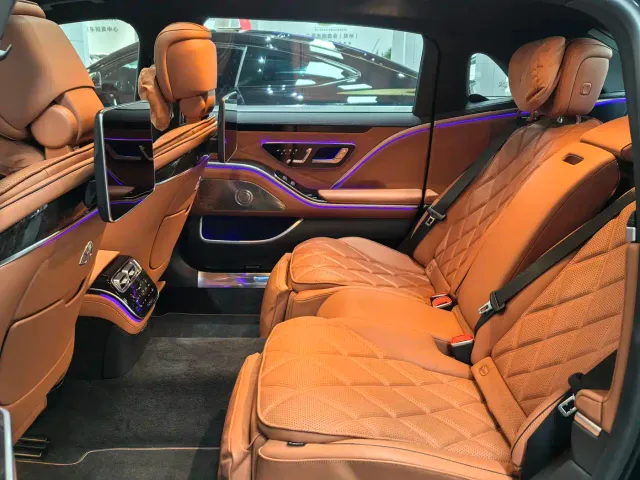 Mercedes-Benz Maybach S-Class — Фото автомобиля 18