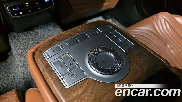 Genesis G80 Бензин 3.5 турбо AWD — Фото автомобиля 16