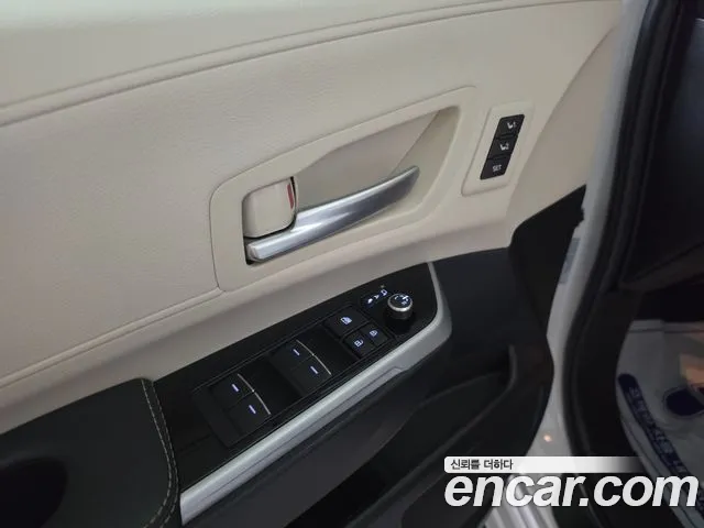 Toyota Sienna — Фото автомобиля 13