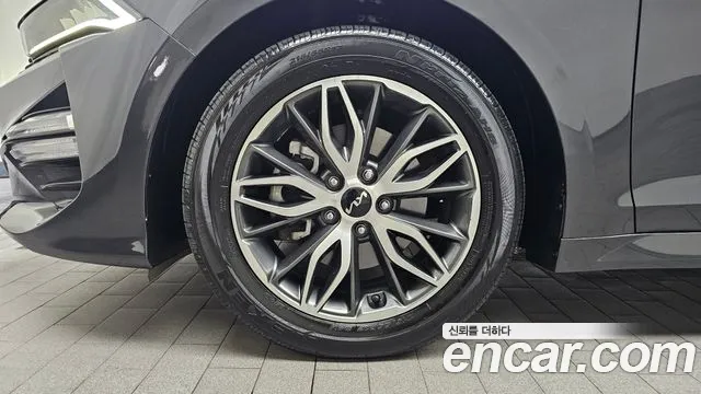 Kia K5 K5 3 поколение 2.0 LPI(Для проката) — Фото автомобиля 5