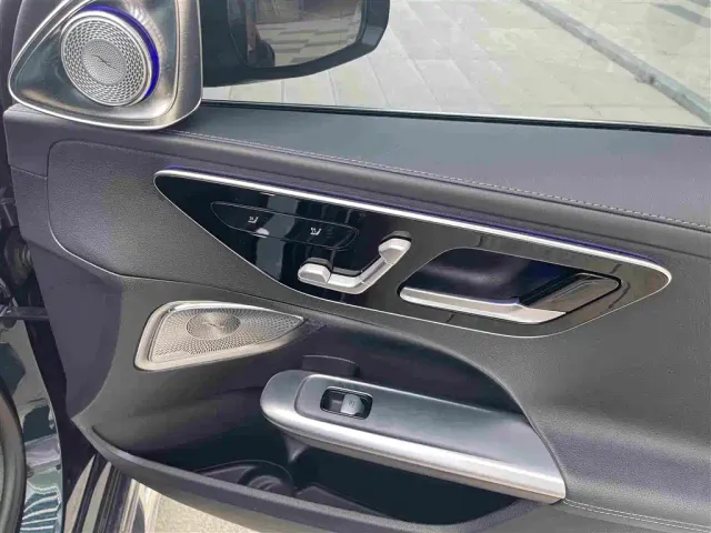 Mercedes-Benz C-Class — Фото автомобиля 23