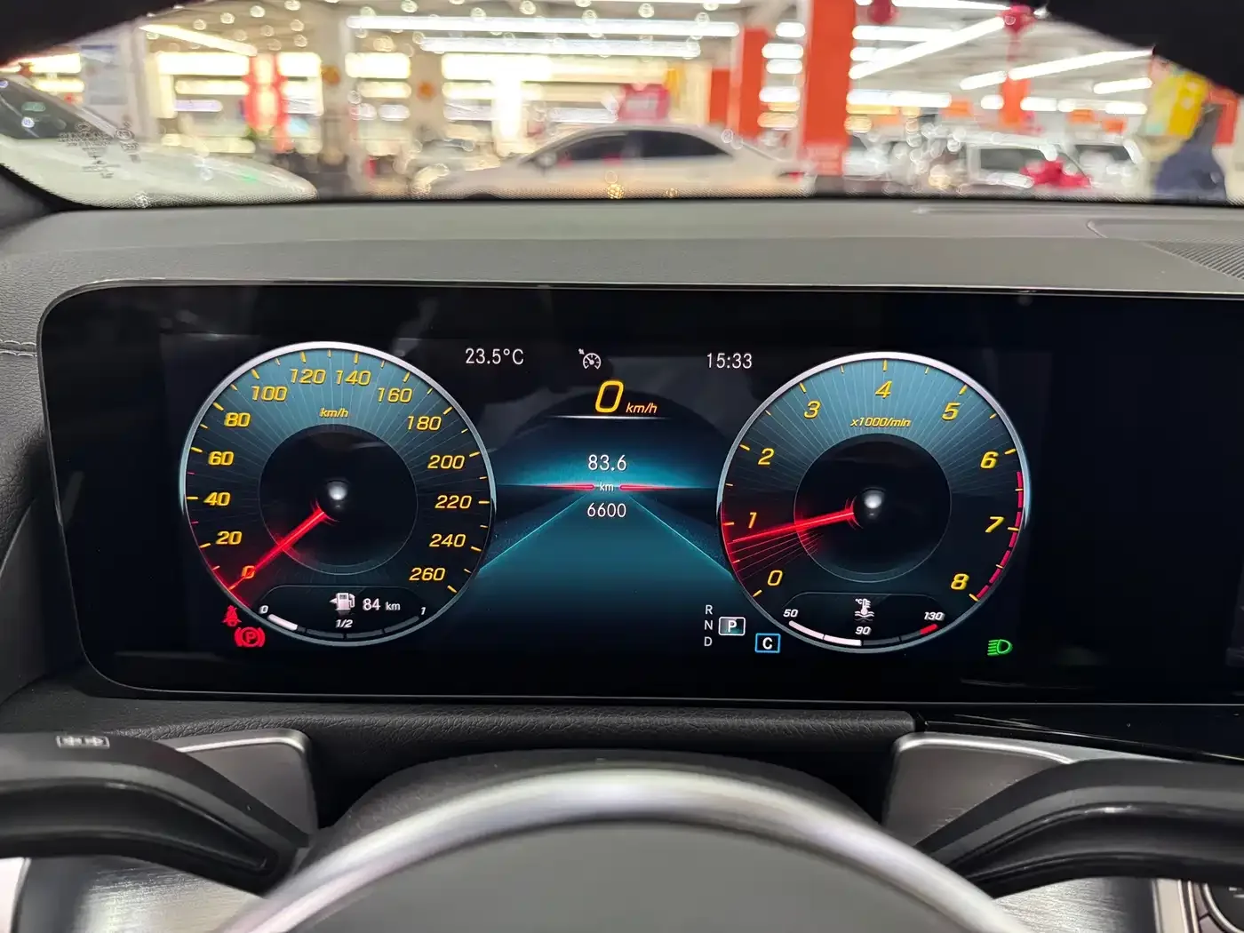Mercedes-Benz Mercedes-Benz GLB 2021 GLB 180 Dynamic — Фото автомобиля 25