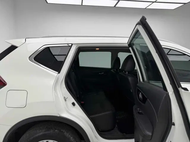 Nissan X-Trail — Фото автомобиля 7