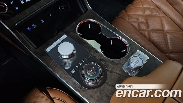 Genesis GV80 2.5T Бензин AWD — Фото автомобиля 8