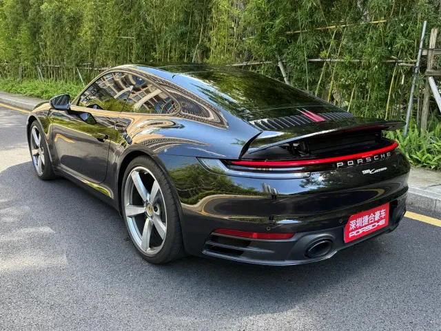 Porsche 911 — Фото автомобиля 4