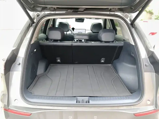 Geely Galaxy E5 — Фото автомобиля 18
