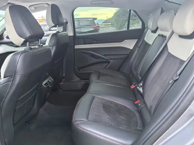 Ford Mondeo — Фото автомобиля 7