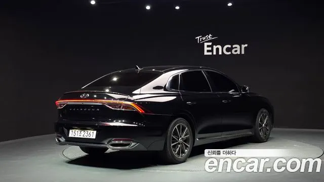 Hyundai Grandeur — Фото автомобиля 2