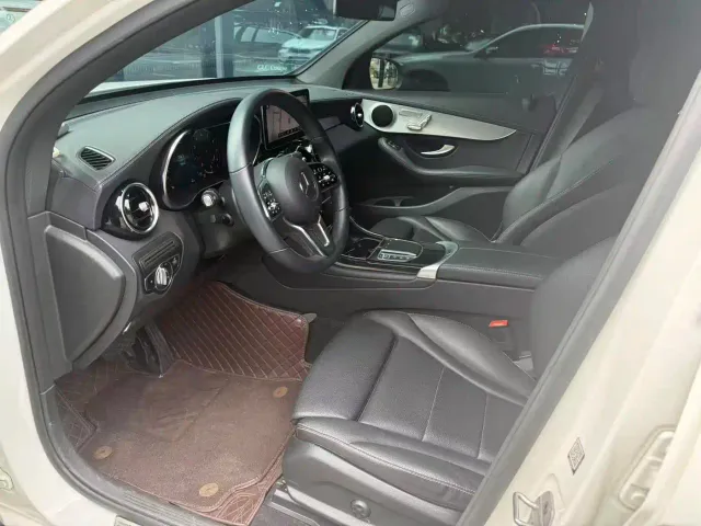 Mercedes-Benz GLC Coupe — Фото автомобиля 8