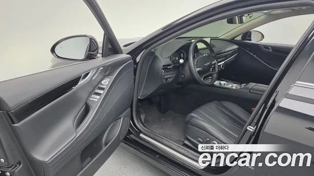 Genesis G80 RG3 — Фото автомобиля 10