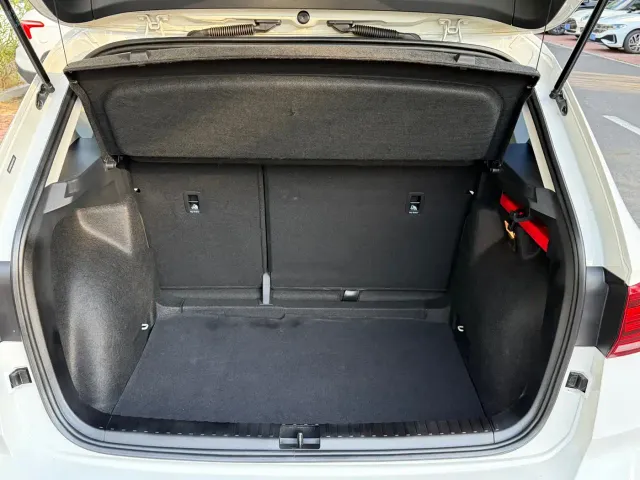 Volkswagen Tharu — Фото автомобиля 17