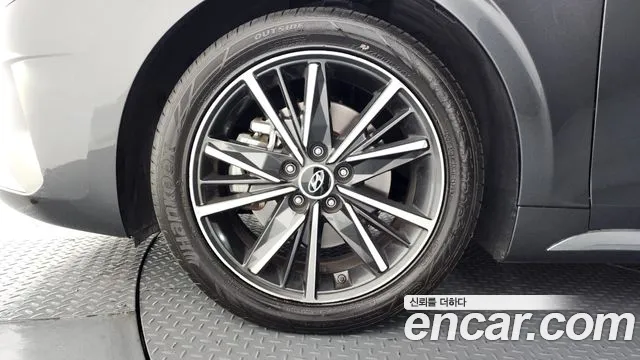Hyundai Grandeur Новый Grandeur IG — Фото автомобиля 5