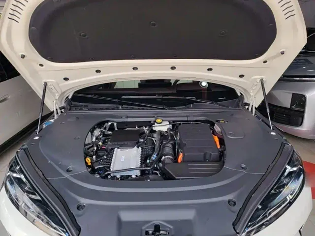 BYD Seal 07 DM-i — Фото автомобиля 19