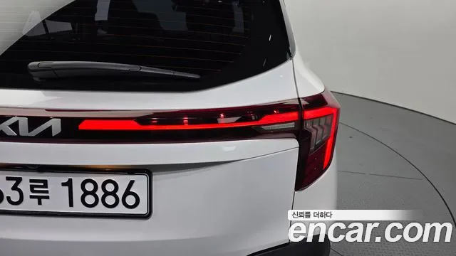 Kia Seltos — Фото автомобиля 8