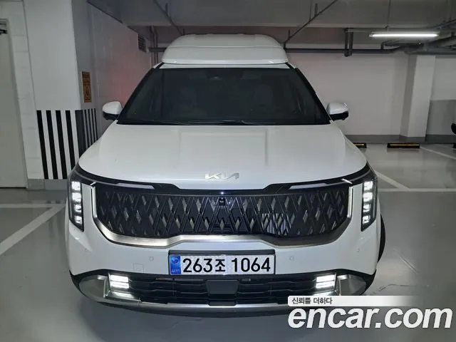 Фотография автомобиля — Kia Carnival