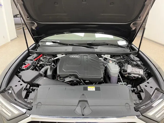 Audi A6L — Фото автомобиля 19