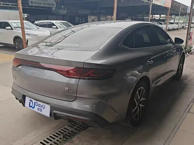 BYD Qin L — Фото автомобиля 4