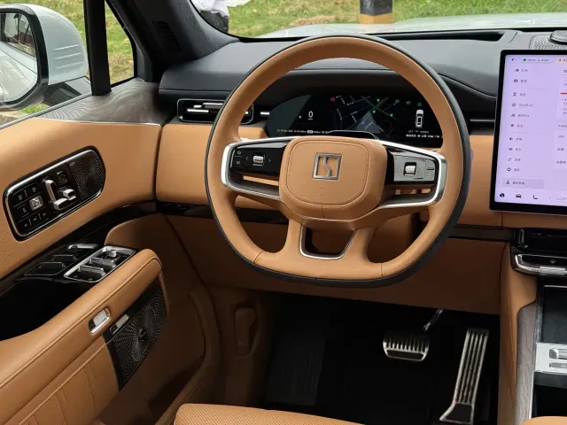 ZEEKR Zeekr 9X 2025 model Ultra Edition 70kWh — Фото автомобиля 20