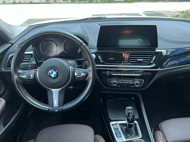 BMW 1 Series — Фото автомобиля 12