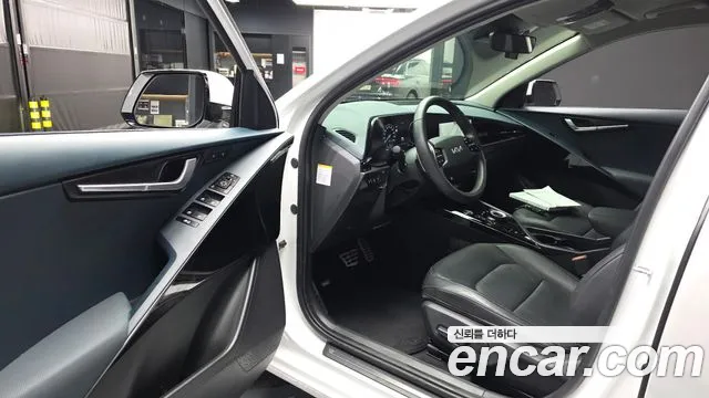 Kia Niro All Niro EV Earth — Фото автомобиля 10