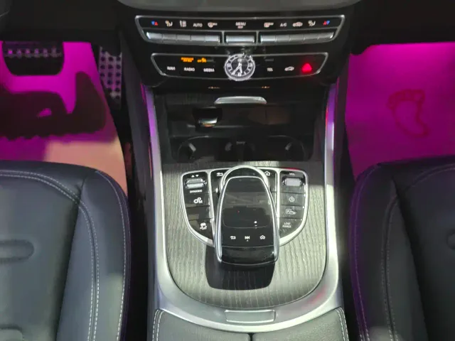 Mercedes-Benz G-Class — Фото автомобиля 16