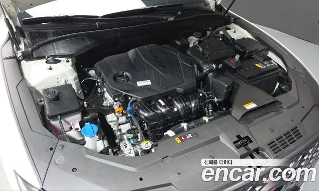 Hyundai Grandeur New — Фото автомобиля 9